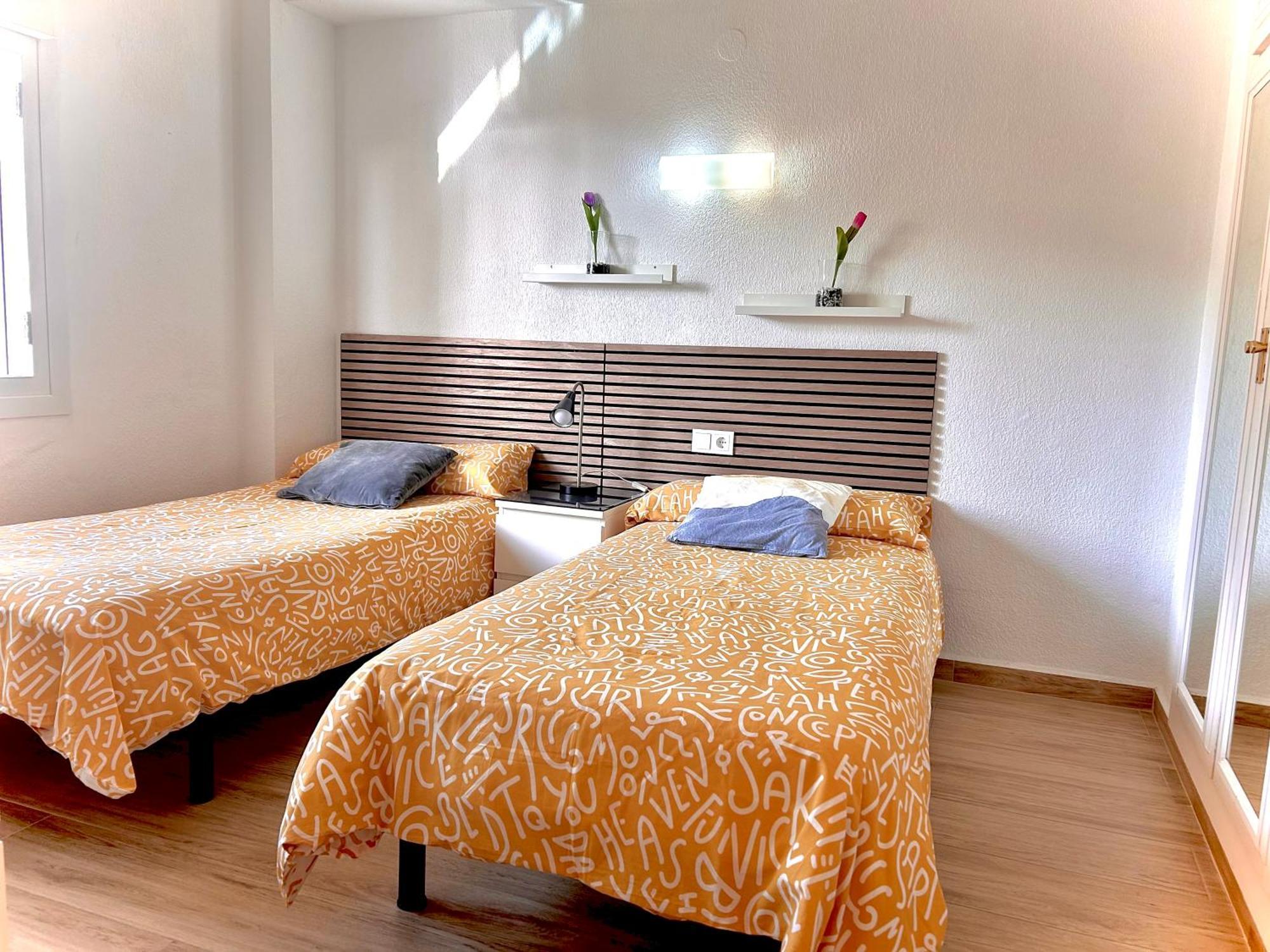 Apartamento 2 Dormitorios En Primera Linea De Playa San Cristobal Almuñécar المظهر الخارجي الصورة